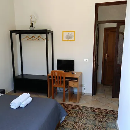 Da Cappellini イーゾラ・デッレ・フェンミネ