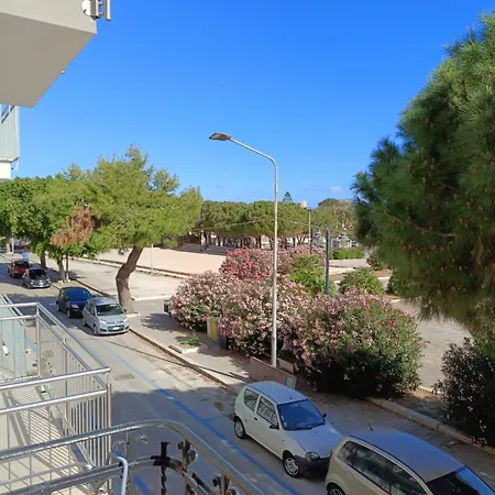 ベッド・アンド・ブレックファスト Da Cappellini イーゾラ・デッレ・フェンミネ